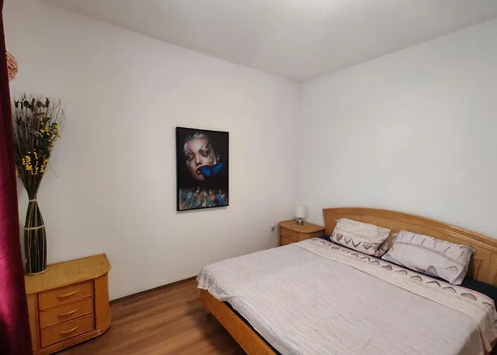 Apartments Pula With Private Parking Self Check In